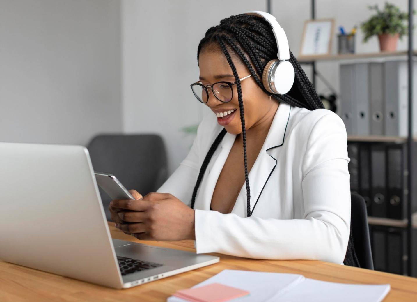 Séance de travail collaboratif sur stratégie financière